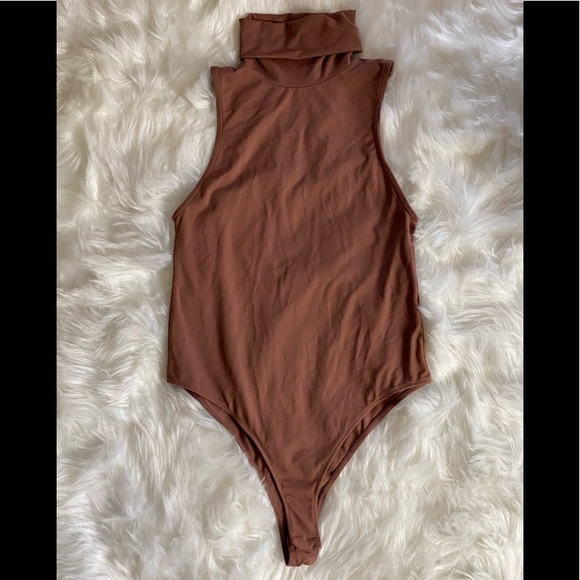 Zara Tops - ZARA Mocha Brown Turtleneck Sleeveless Bodysuit
